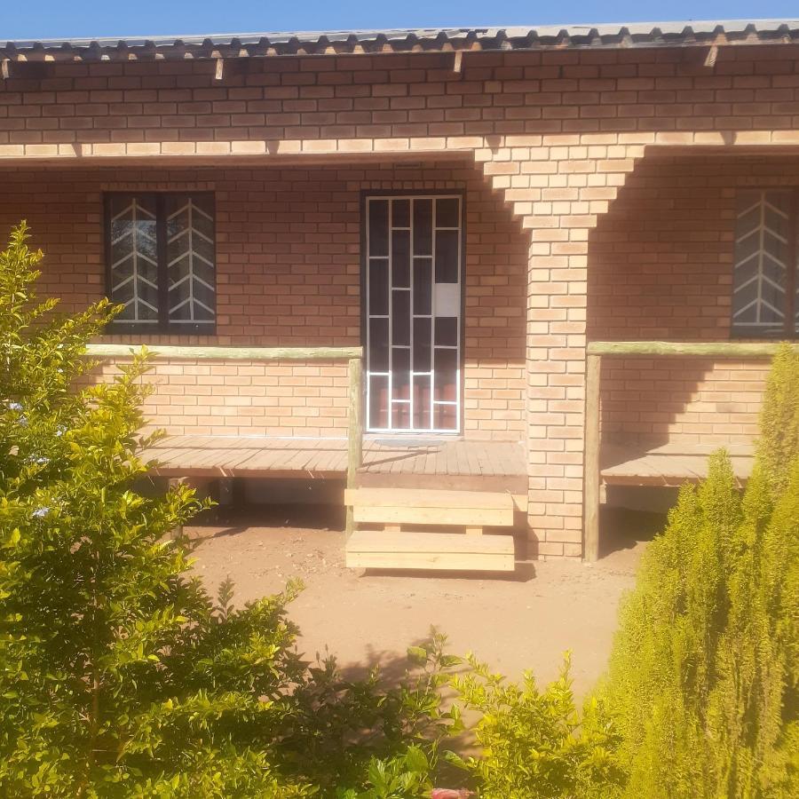Sunshinevibe Guest House 카사네 외부 사진