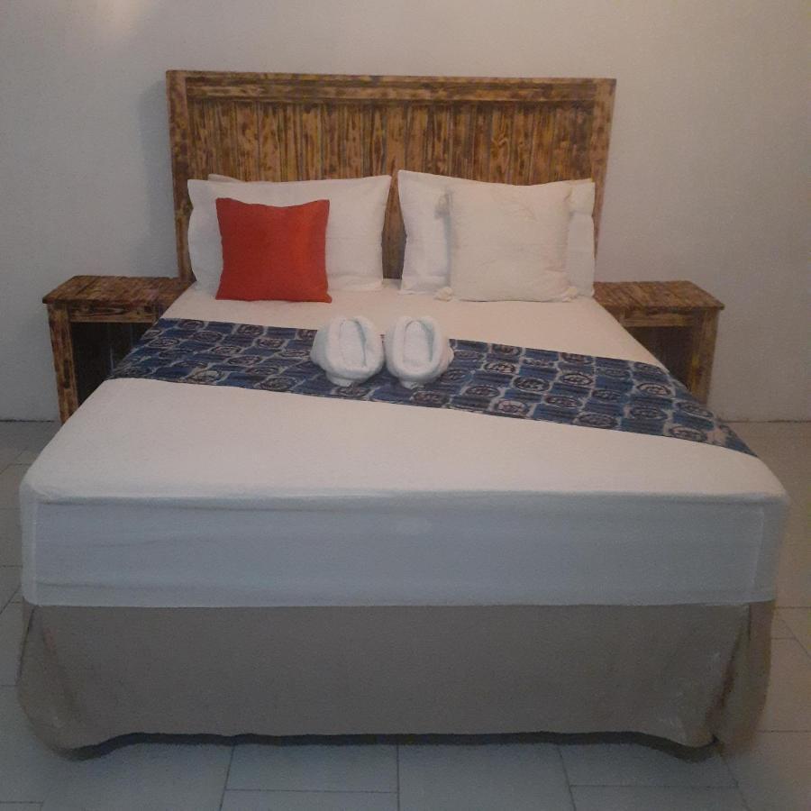 Sunshinevibe Guest House 카사네 외부 사진