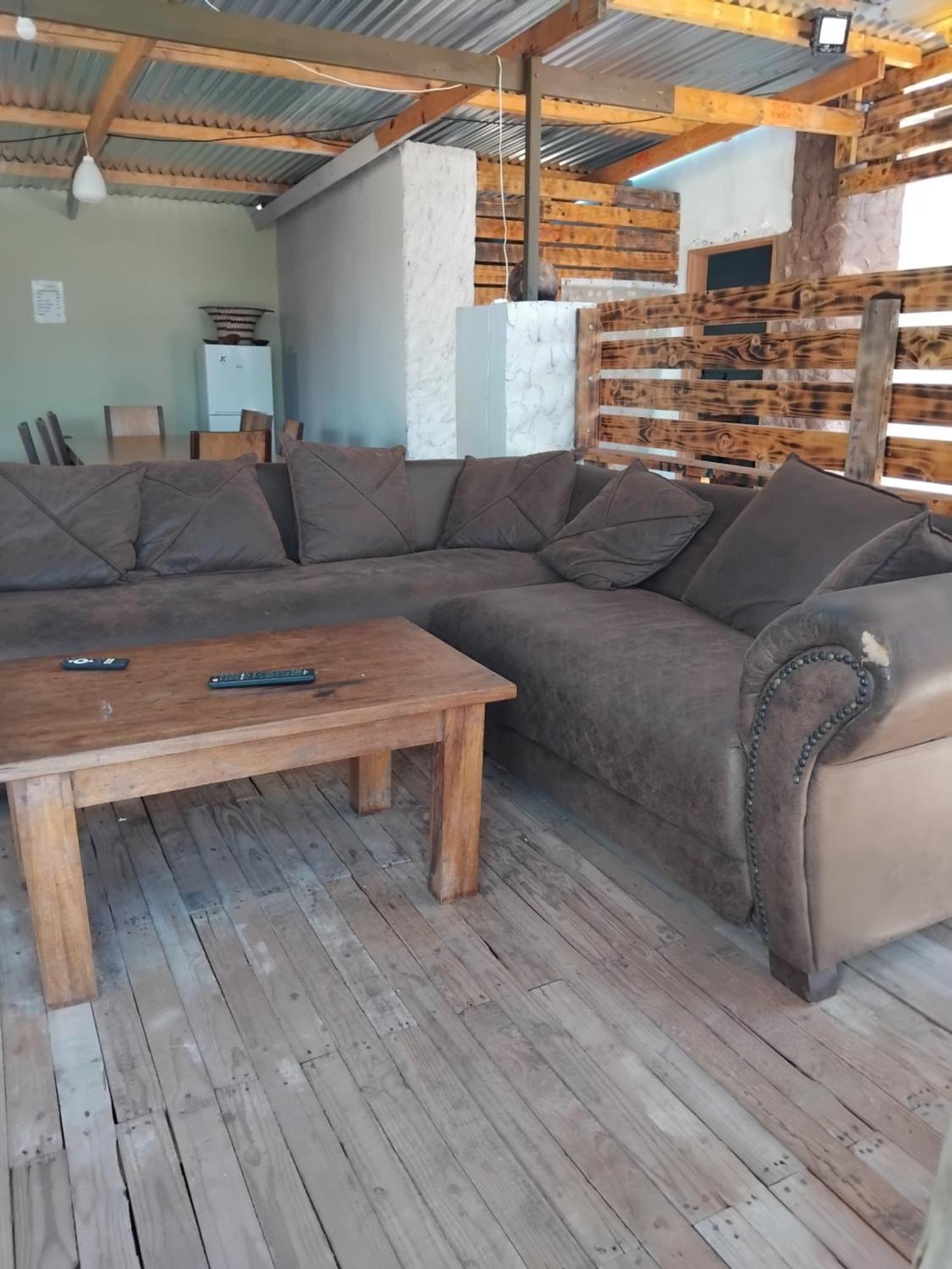 Sunshinevibe Guest House 카사네 외부 사진